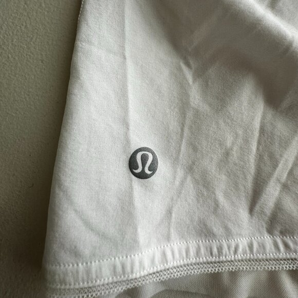 Lululemon Tank-top with builtin Bra - Picture 6 of 7